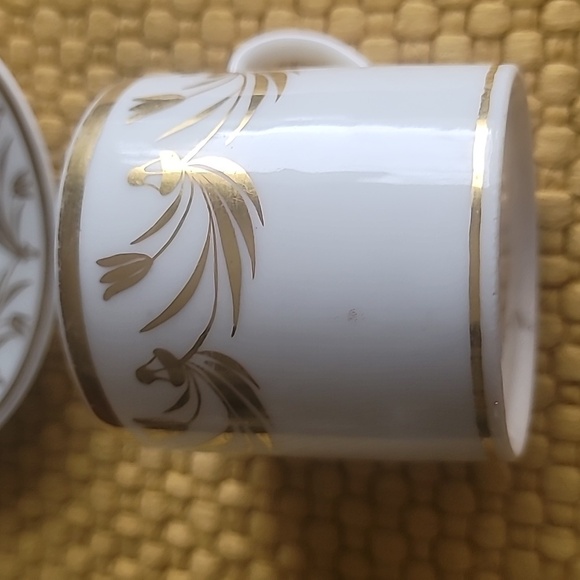 Vintage porcelain gold gilded coffee cup and saucer - Picture 7 of 11